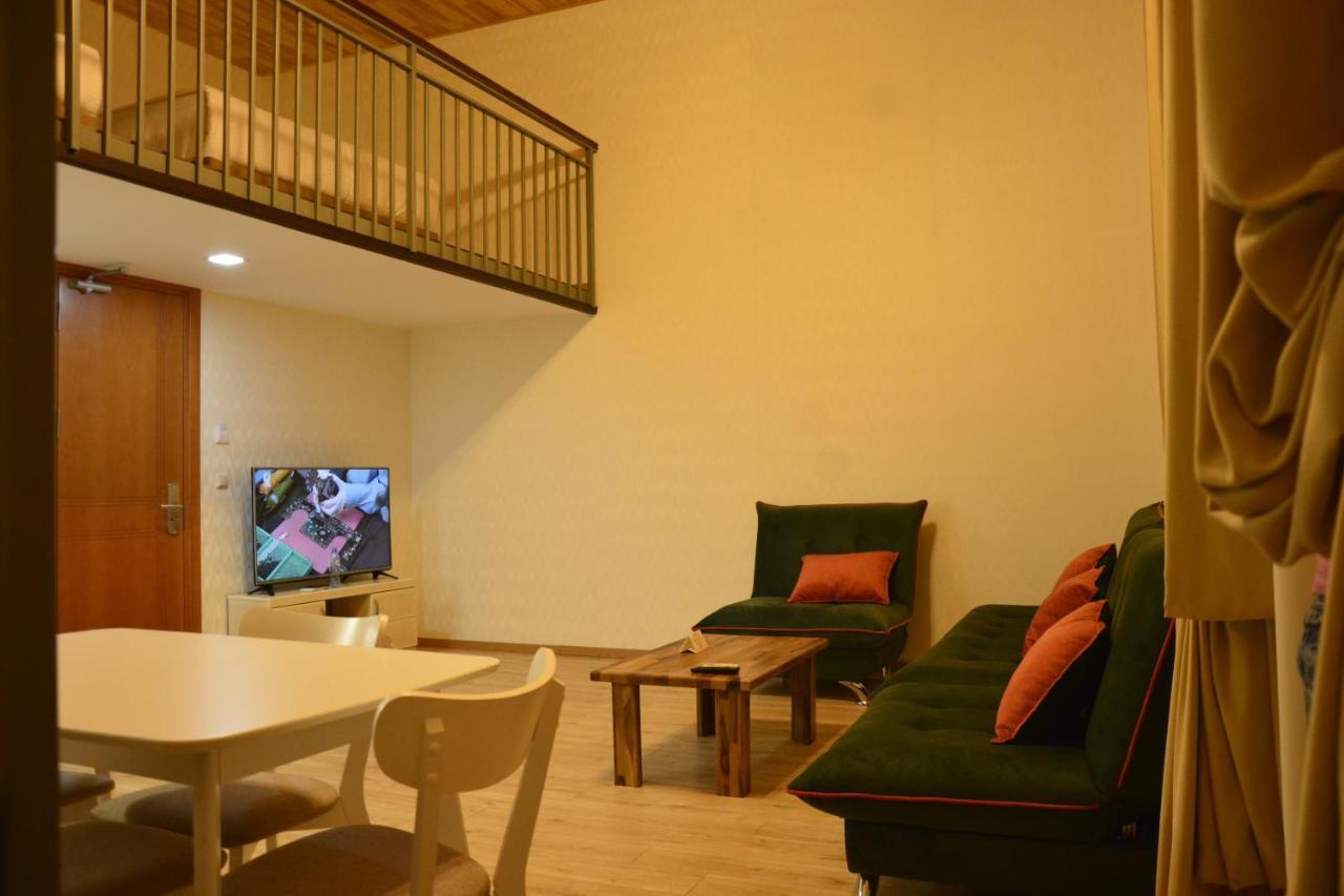Full Comfort Apartment On Aghmashenebeli Tbilisi Eksteriør billede